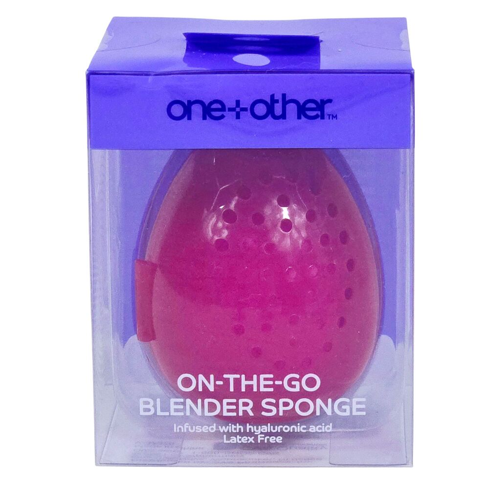 One + Other On The Go Blender Sponge Infused w/ Hyaluronic Acid w/ Travel Case